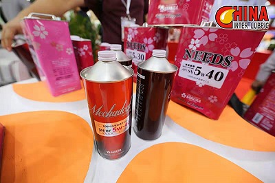 エンジンオイルOEMメーカーとして、中国での展示会の様子